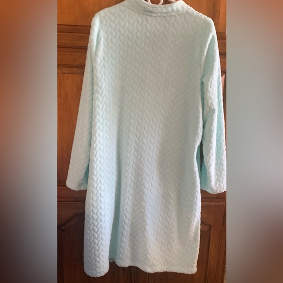 Croft & Barrow Intimates Long Robe - Picture 2 of 8